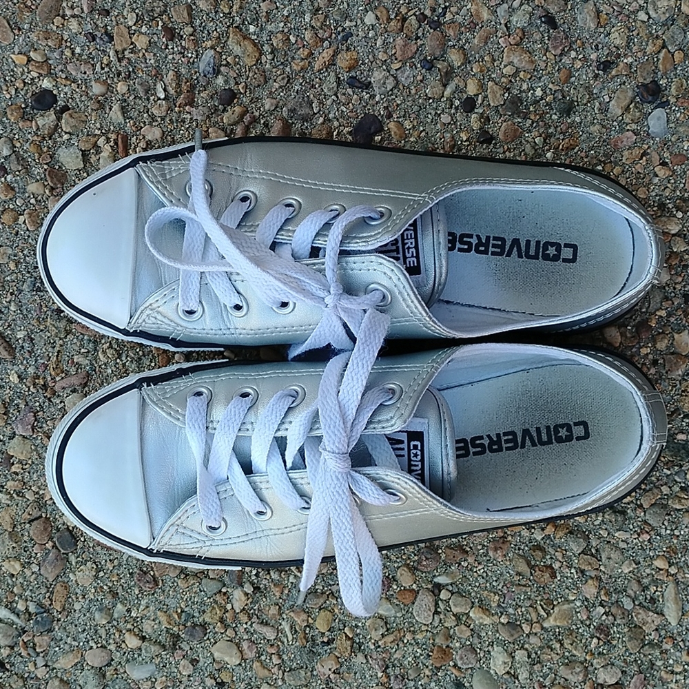 Converse silver leather low top sneakers lace up shoes women's 6 - Picture 5 of 9